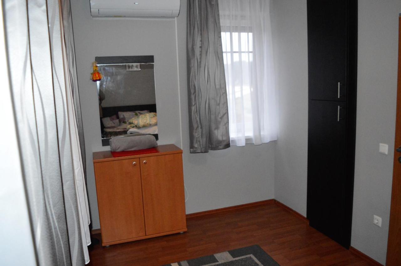 Chill Hill Apartment Egerszalok Exterior photo
